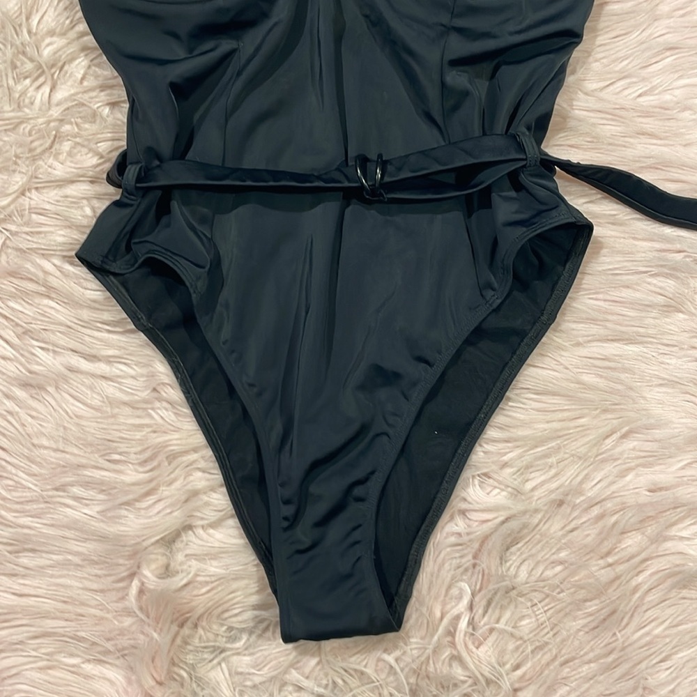 NWOT Perfect DD Black Shine Bustier Belted One Piece Swimsuit - Picture 2 of 9